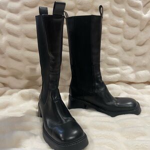 E8 by Miista Evelyne Boots Black